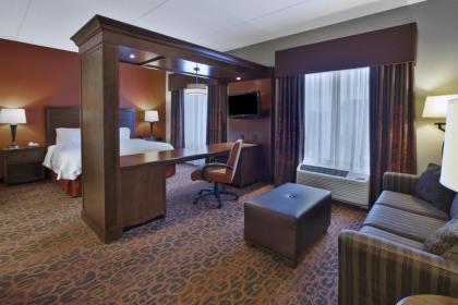 Hampton Inn Brockport - image 2