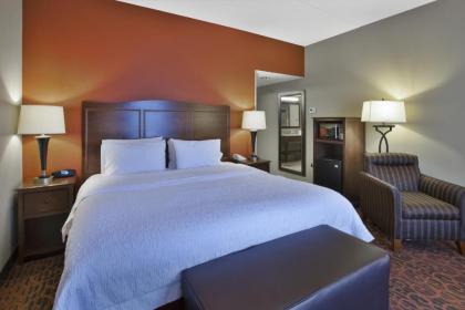 Hampton Inn Brockport - image 8