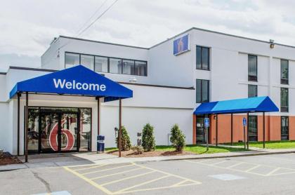 Motel 6-Brockton MA - image 1