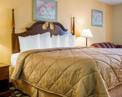 Quality Inn Broken Arrow - Tulsa - image 3