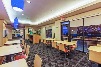 TownePlace Suites by Marriott Tulsa Broken Arrow - image 15