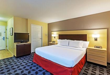 TownePlace Suites by Marriott Tulsa Broken Arrow - image 9