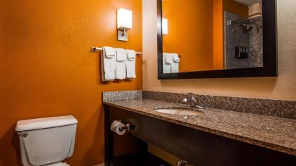 Best Western Kenosha Inn - image 3