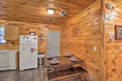 Starstruck Cabin with Spa 4 Mi to Broken Bow Lake! - image 15