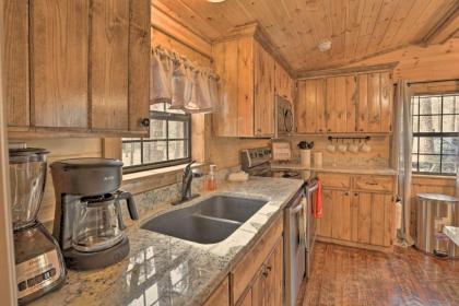 Broken Bow Sanctuary with Hot Tub and Deck Less Than 7 Mi to Lake! - image 10