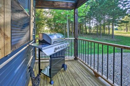 Cozy Chic Broken Bow Cabin with Fire Pit and Grill! - image 16