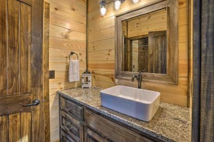 Modern Cabin with Hot Tub and Panoramic Views! - image 13