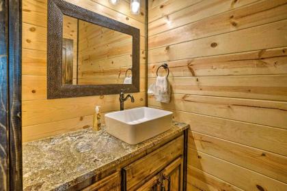 Modern Cabin with Hot Tub and Panoramic Views! - image 17