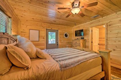 Cabin with Games and Hot Tub 4 Mi to Beavers Bend! - image 11