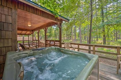 Relaxed Oklahoma Retreat Broken Bow Bungalow - image 12