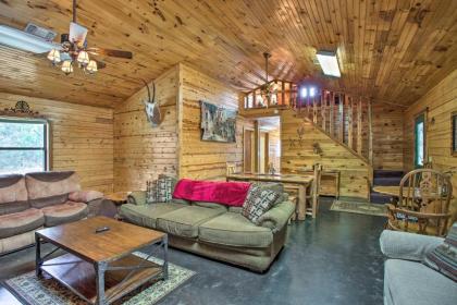 Pet-Friendly Cabin Retreat with Private Hot Tub - image 12