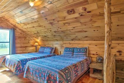 Pet-Friendly Cabin Retreat with Private Hot Tub - image 8