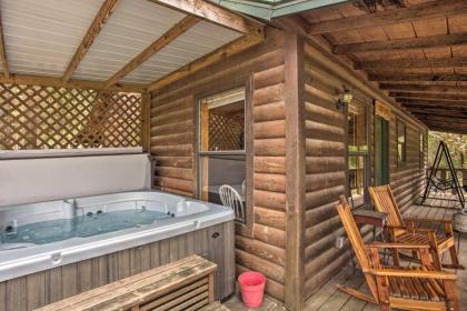 Pet-Friendly Cabin 5 Miles to Broken Bow Lake - image 9