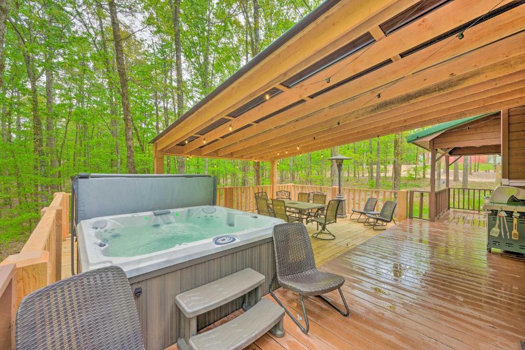 Modern Retreat with Deck Hot Tub and Fire Pit! - image 4