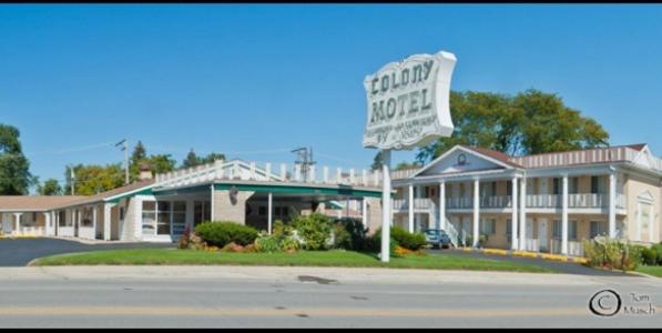 Colony Motel - main image