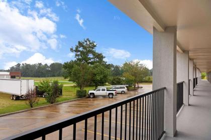 Super 8 by Wyndham Brookhaven Brookhaven Mississippi