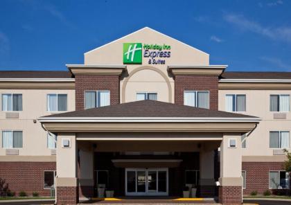 Holiday Inn Express Hotel & Suites Brookings an IHG Hotel - image 14