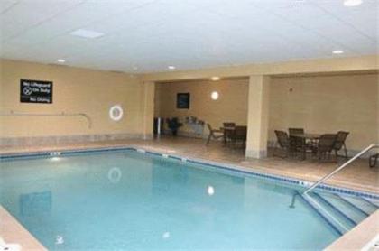 Hampton Inn & Suites Brookings - image 8