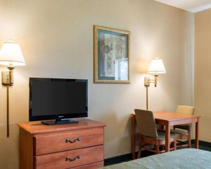 Quality Inn Brookings-University - image 10