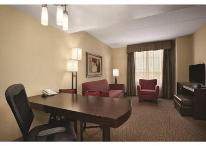 Embassy Suites Minneapolis - North - image 9