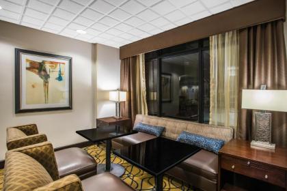 Hampton Inn Cleveland-Airport/Tiedeman Road - image 8