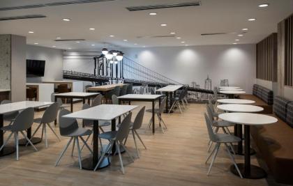 TownePlace Suites by Marriott New York Brooklyn - image 14