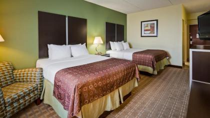 Best Western Airport Inn & Suites Cleveland - image 3