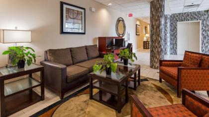 Best Western Airport Inn & Suites Cleveland - image 4