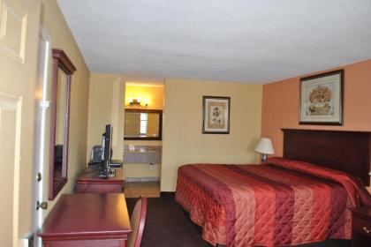 Executive Inn Brookshire - image 11