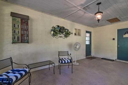 Pet-Friendly Brooksville Cottage with Fire Pit! - image 11