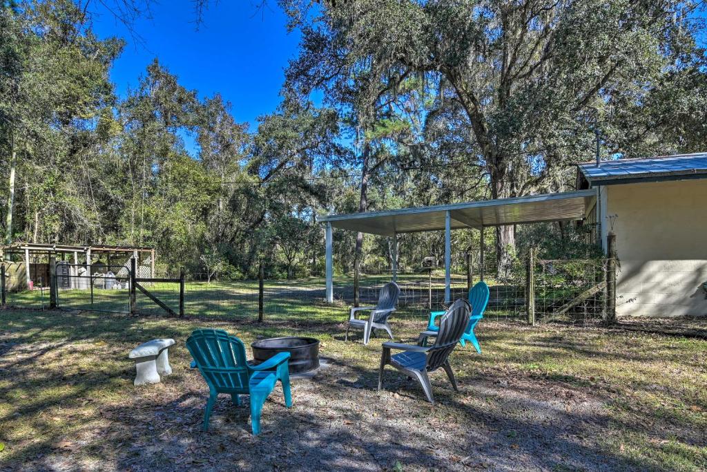 Pet-Friendly Brooksville Cottage with Fire Pit! - image 2