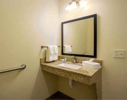 Cobblestone Inn & Suites - Brookville - image 13