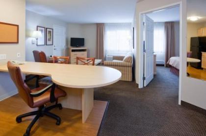 Candlewood Suites Milwaukee Brown Deer an IHG Hotel - image 15