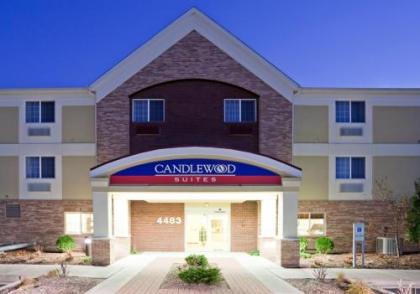 Candlewood Suites Milwaukee Brown Deer an IHG Hotel - image 6