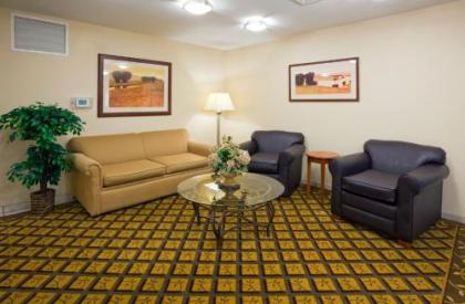 Candlewood Suites Milwaukee Brown Deer an IHG Hotel - image 9