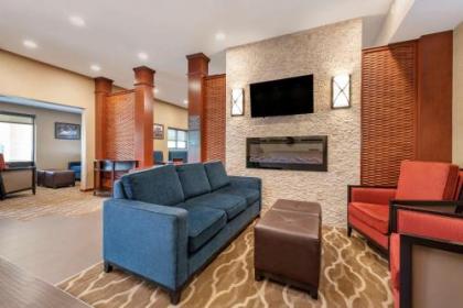 Comfort Suites West Indianapolis - Brownsburg - image 1
