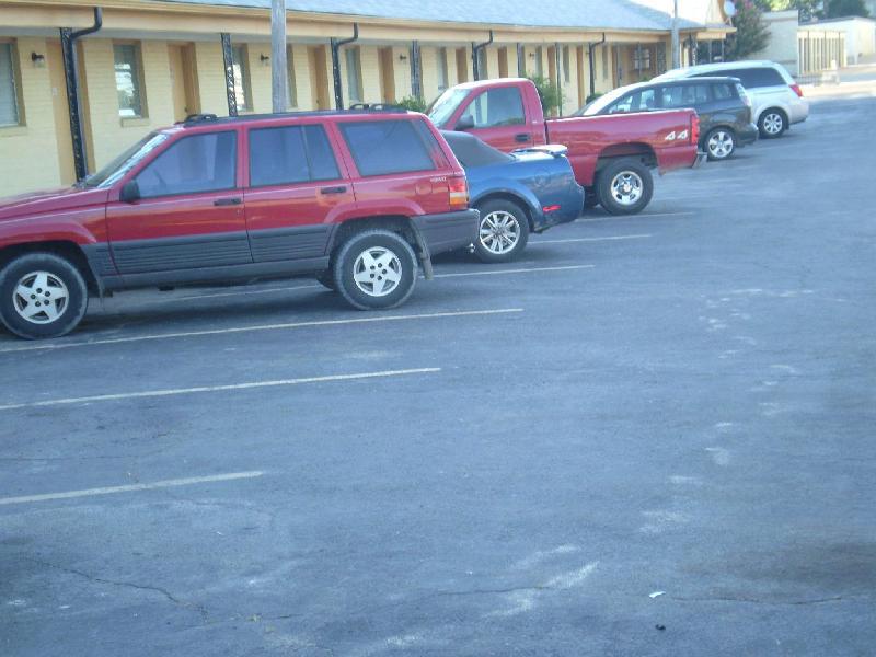 Sunrise Inn - Brownsville - image 7