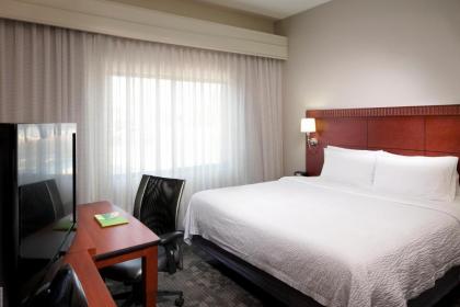 Courtyard by Marriott Brownsville - image 14