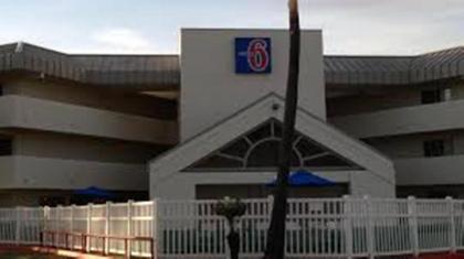 Motel 6-Brownsville TX North - image 10