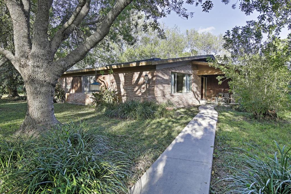 Mid-Century Brownsville Hideaway with Patio and Yard! - main image