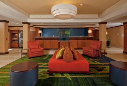 Fairfield Inn & Suites by Marriott Brunswick Freeport - image 8