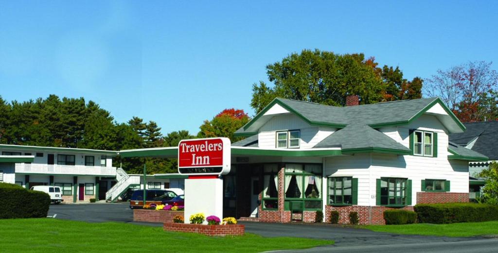 Travelers Inn - main image