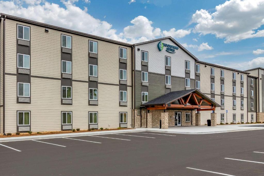 WoodSpring Suites Brunswick - image 2