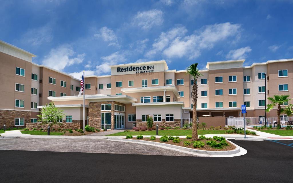 Residence Inn by Marriott Brunswick - image 3