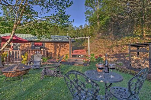 Quaint Bryson City Cottage with Smoky Mountain Views! - image 2