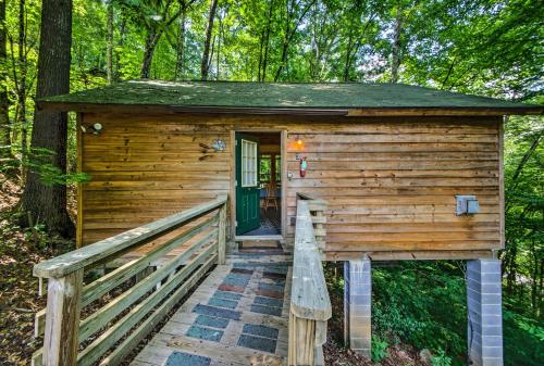 Secluded Nantahala Gone Hunting Cabin with Hot Tub! - main image