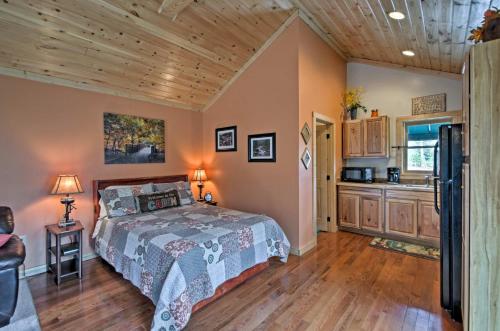 Superb Bryson City Studio Cabin with Hot Tub and Patio! - image 2