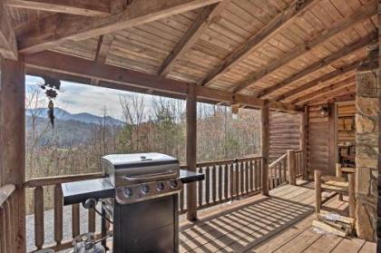 Deep Creek Mountain Lodge with Prvt Hot Tub and Views - image 4