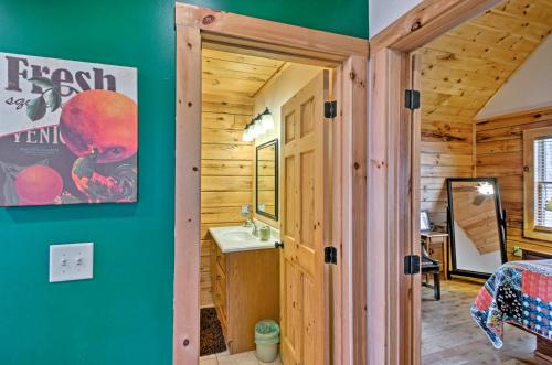 Trot Inn Bryson City Cabin with Hot Tub and Fire Pit! - image 3