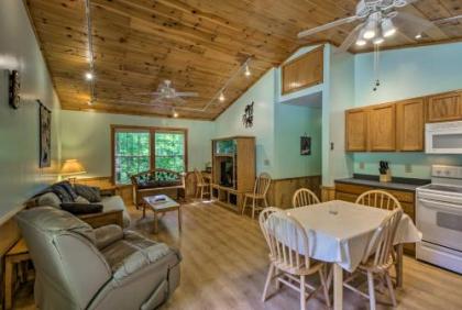 Peaceful Bryson City Cabin with Porch and Hot tub Bryson City